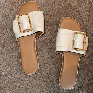 Universal thread sandal